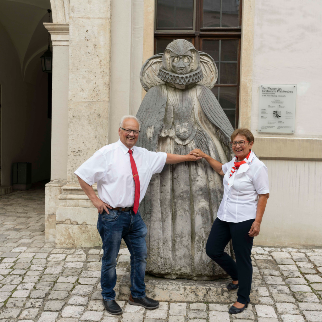 Elfriede Müller mit Bernhard Pfahler