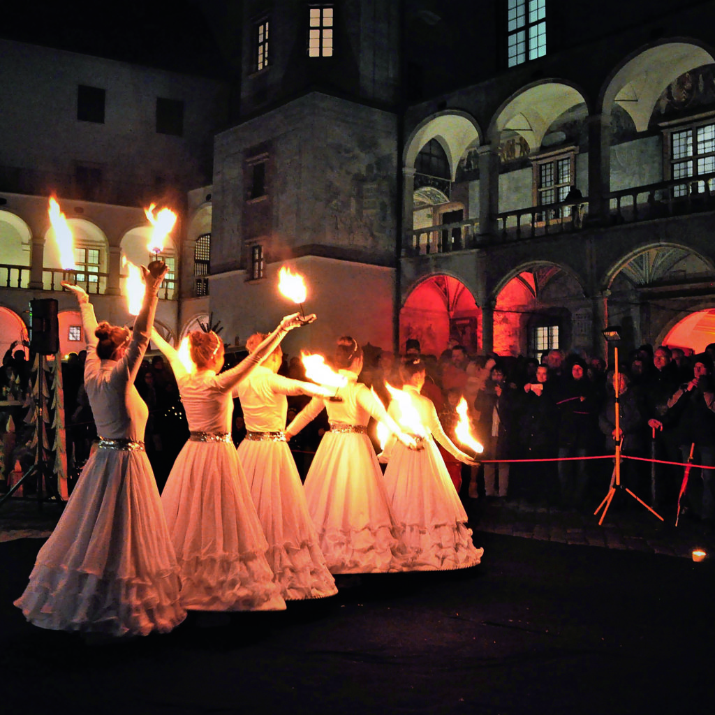 NEUBURGER  SCHLOSSWEIHNACHT