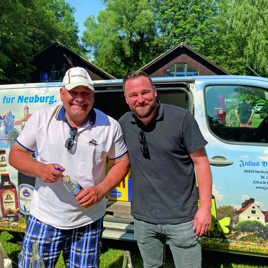 Nils Lahn zu Besuch bei der Neuburger Julius-Brauerei