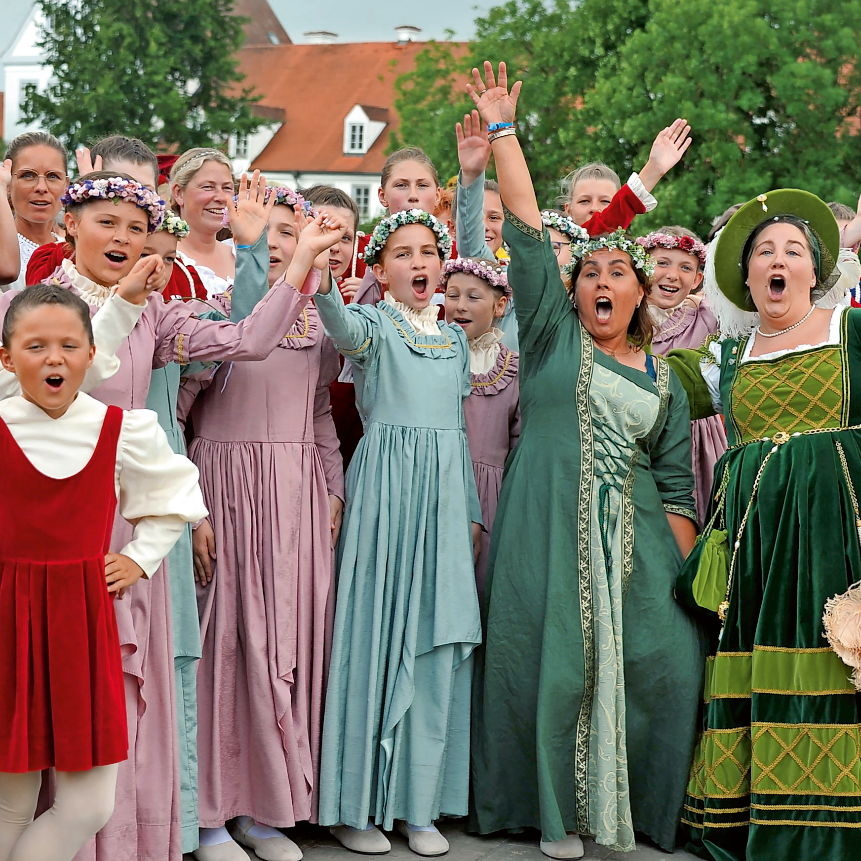 Neuburger Schlossfest, Einzug der Steckenreiter