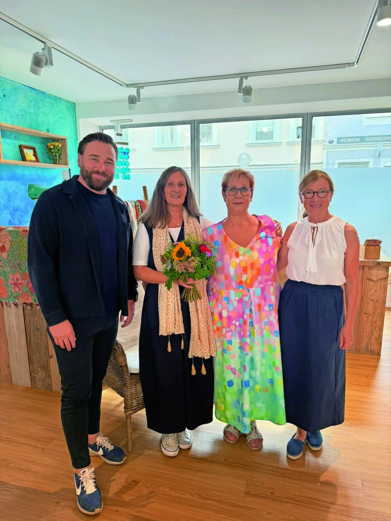 Nils Lahn bei der Eröffnung von "Meeresgrün"