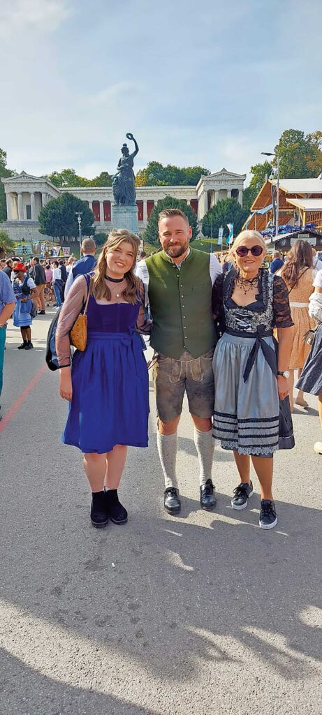 Teamwork ist alles - Teamausflug zum Oktoberfest