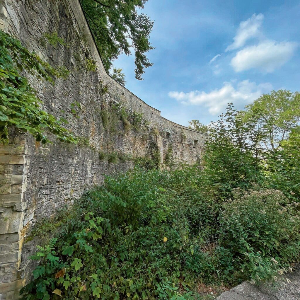 Rundweg zur Alten Burg