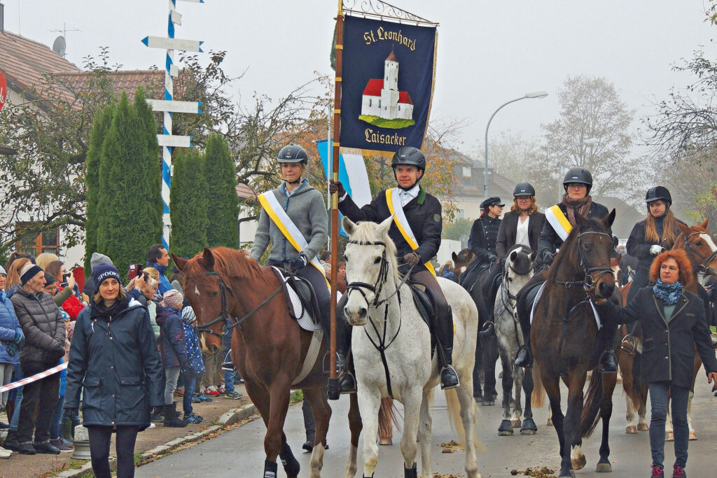 Mitglieder des Reit- und Fahrvereins Neuburg